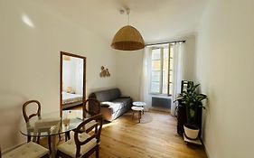 Appartement Au Coeur De L'Ecusson